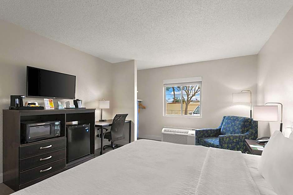 Quality Inn Sarasota I-75