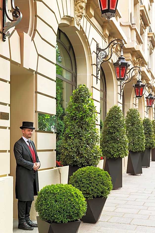 Le Royal Monceau Hotel Raffles Paris