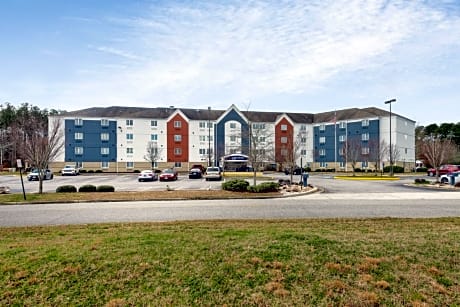 Candlewood Suites Chesapeake-Suffolk, an IHG Hotel