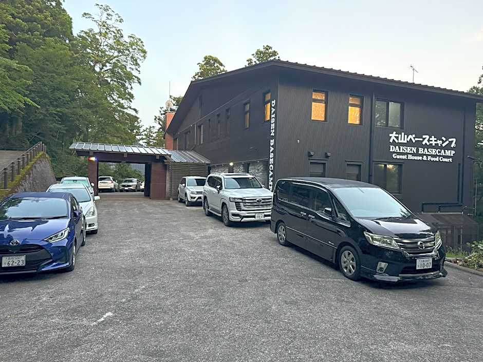 Daisen Basecamp