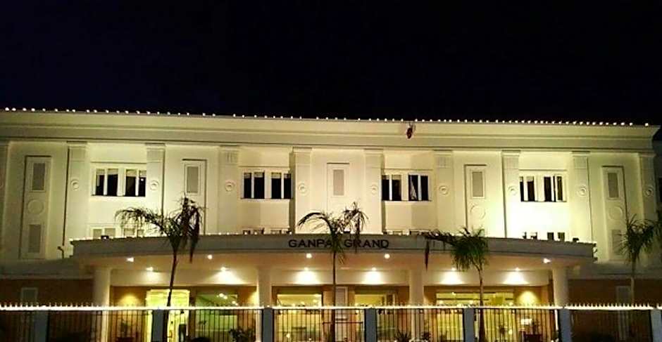 Hotel Ganpat Grand Palani