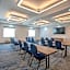 Holiday Inn Express & Suites Cleveland By IHG