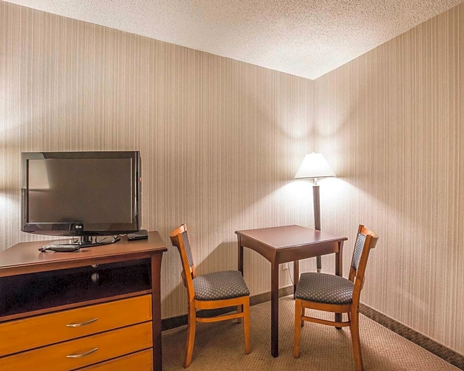 Quality Inn & Conference Centre