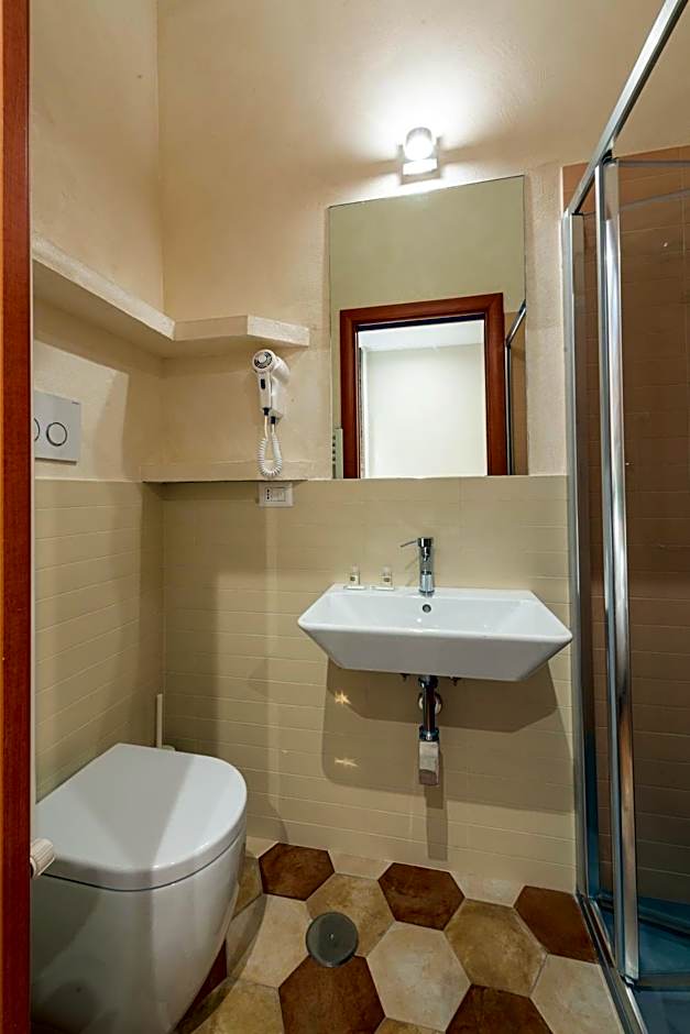 Top Floor Colosseo Guesthouse