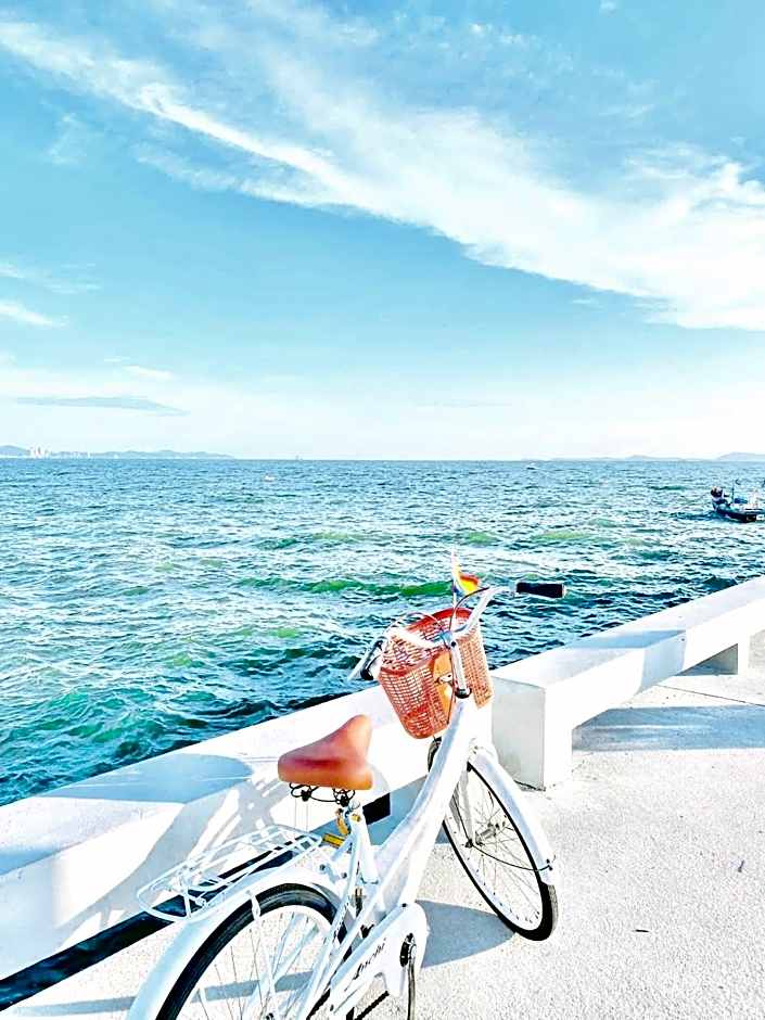 The Sunset Bangsaen Hotel