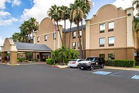 Shary Inn and Suites