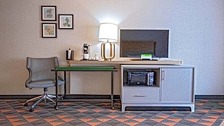 2 Queen Standard Comm Access Roll Shwr