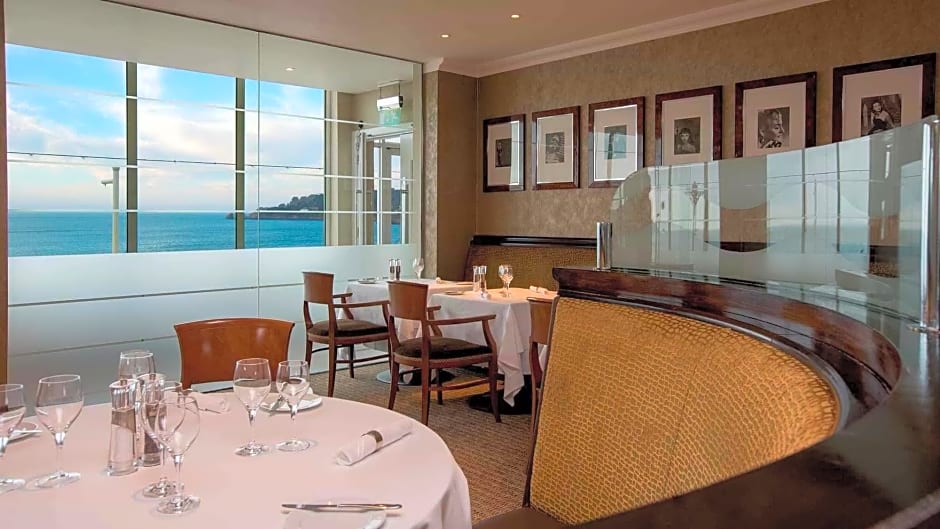 L'Horizon Beach Hotel & Spa