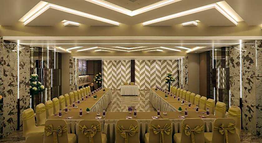 HOTEL AURIS & BANQUETS, MUMBAI INTERNATIONAL AIRPORT