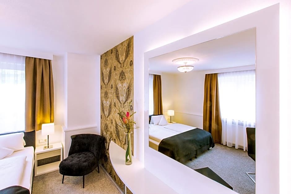 Hotel Hellers Twenty Four II -24h-Check-In-