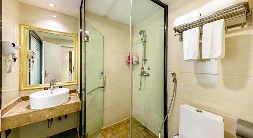 JIN HENG HUA YAN HOTEL