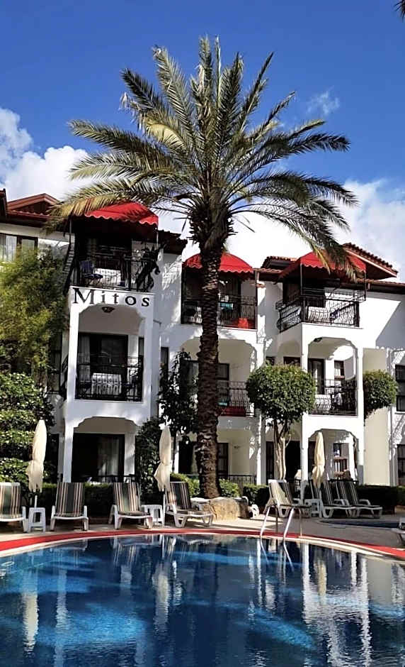 Mitos Apartments