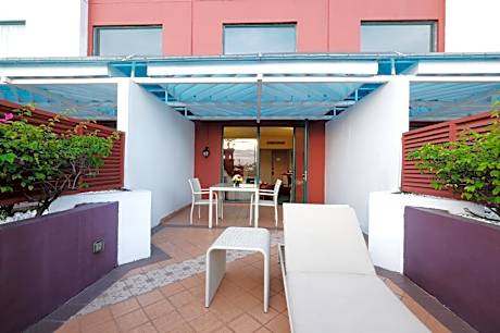 Terrace Room