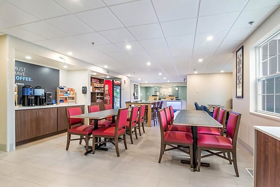 Holiday Inn Express Plymouth By IHG