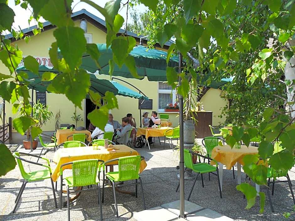 Hotel & Restaurant Alte Molkerei Kölleda