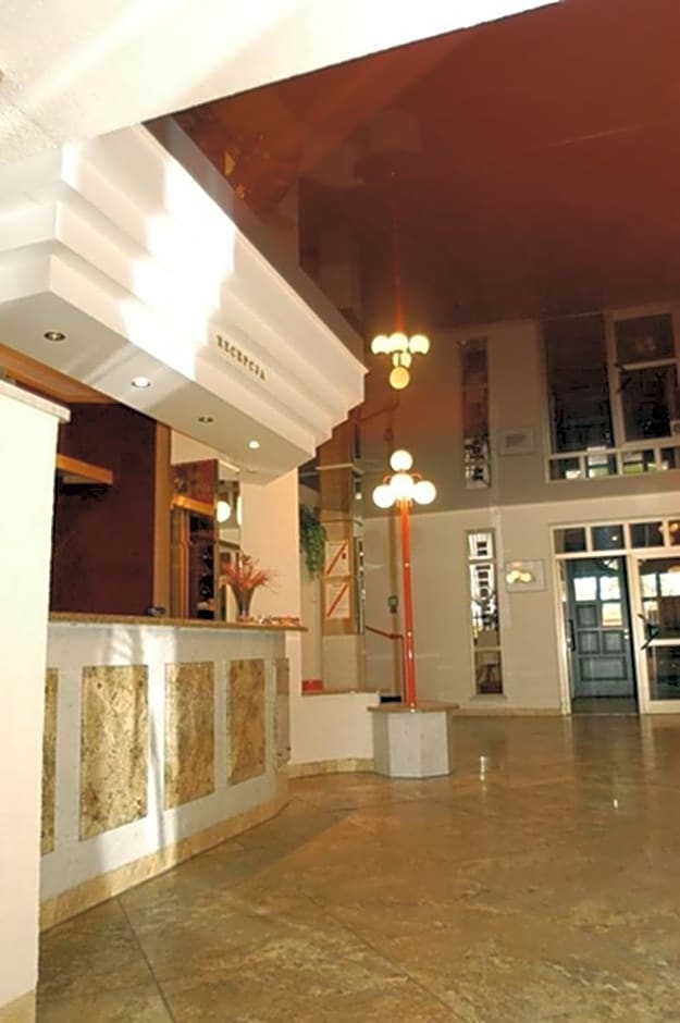 Hotel Restauracja Varia
