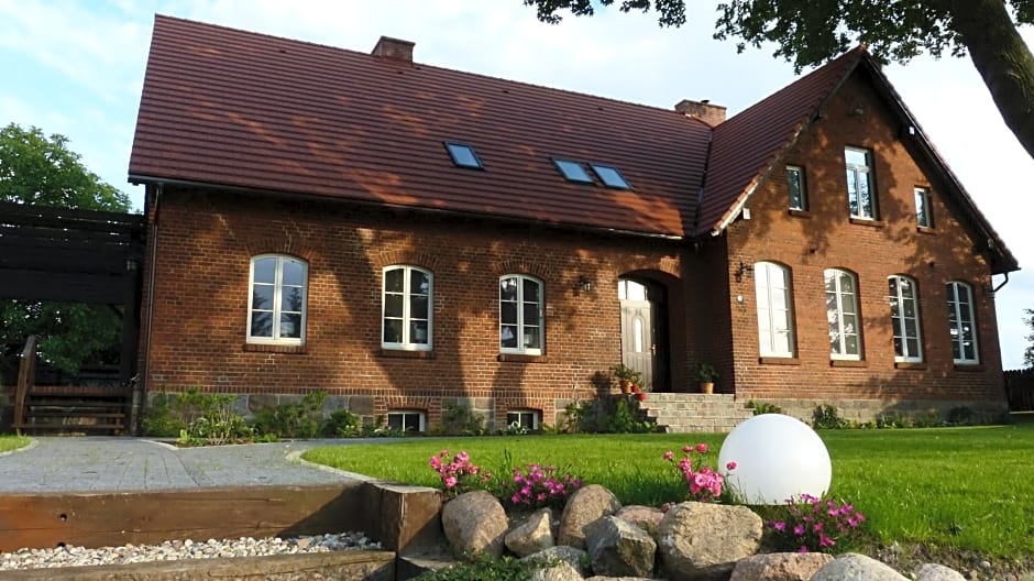 Stara Szkola Trzcin 20