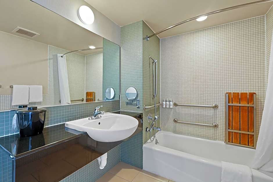 Vagabond Inn Executive Old Town