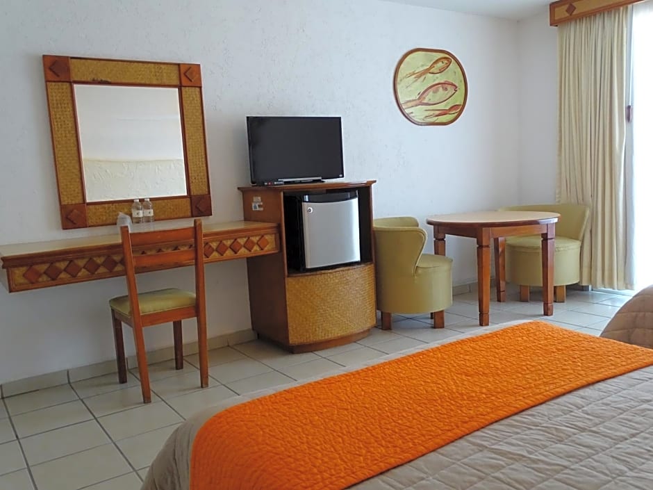 Hotel Palapa Palace Inn