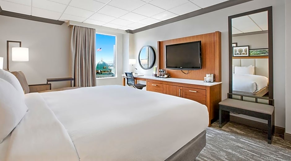 DoubleTree by Hilton New Orleans