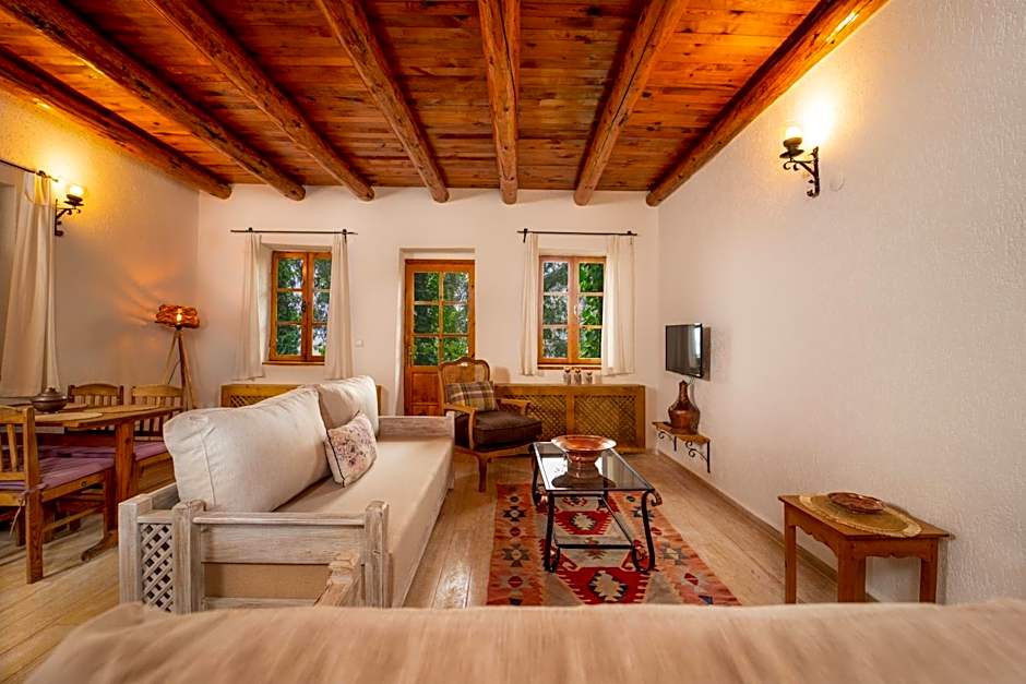 Watermill Hotel