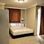 Two Seas Hotel