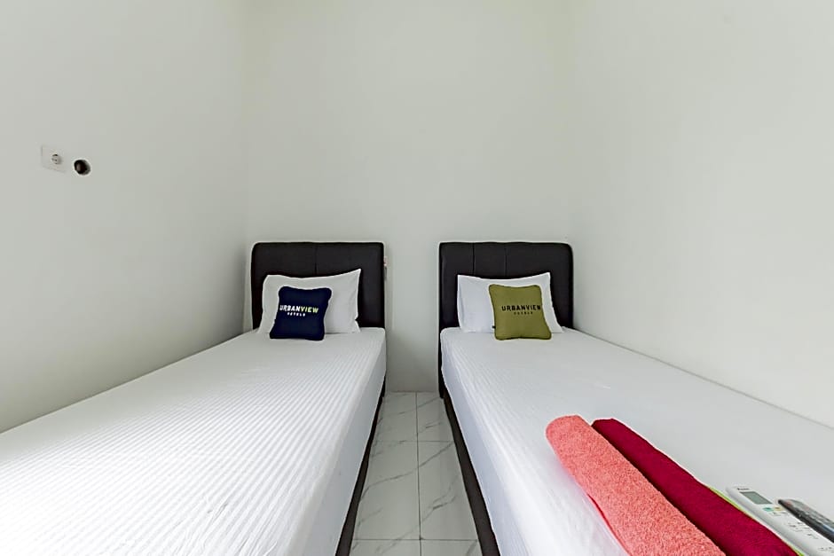 Urbanview Hotel La De Grizz Syariah Sampit by RedDoorz