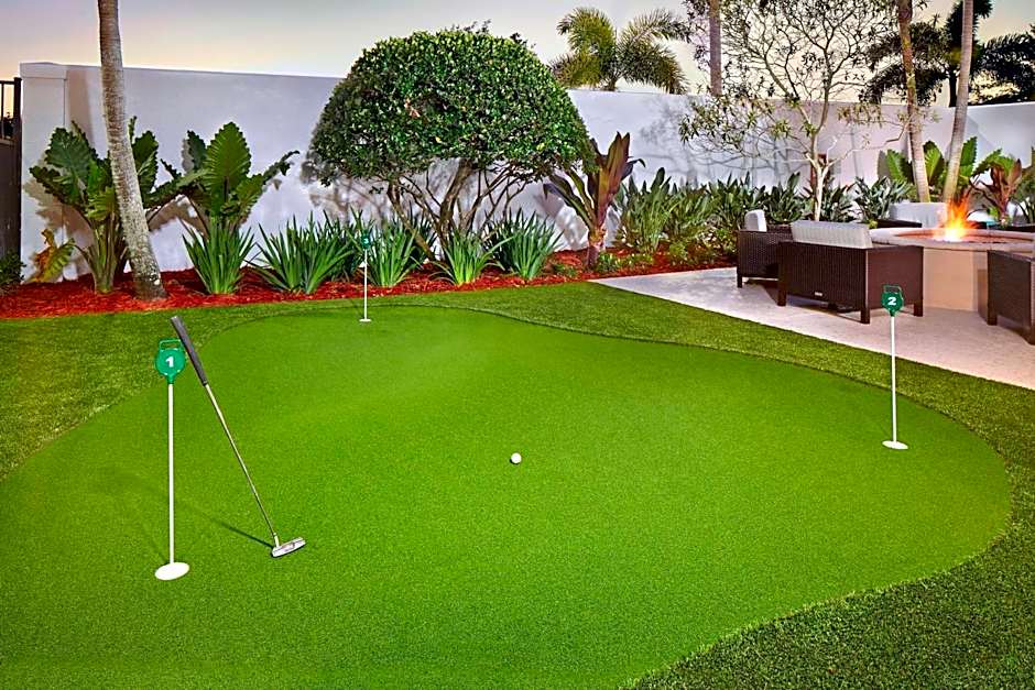 Courtyard by Marriott Stuart