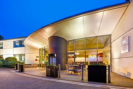 Mercure Chester Abbots Well Hotel