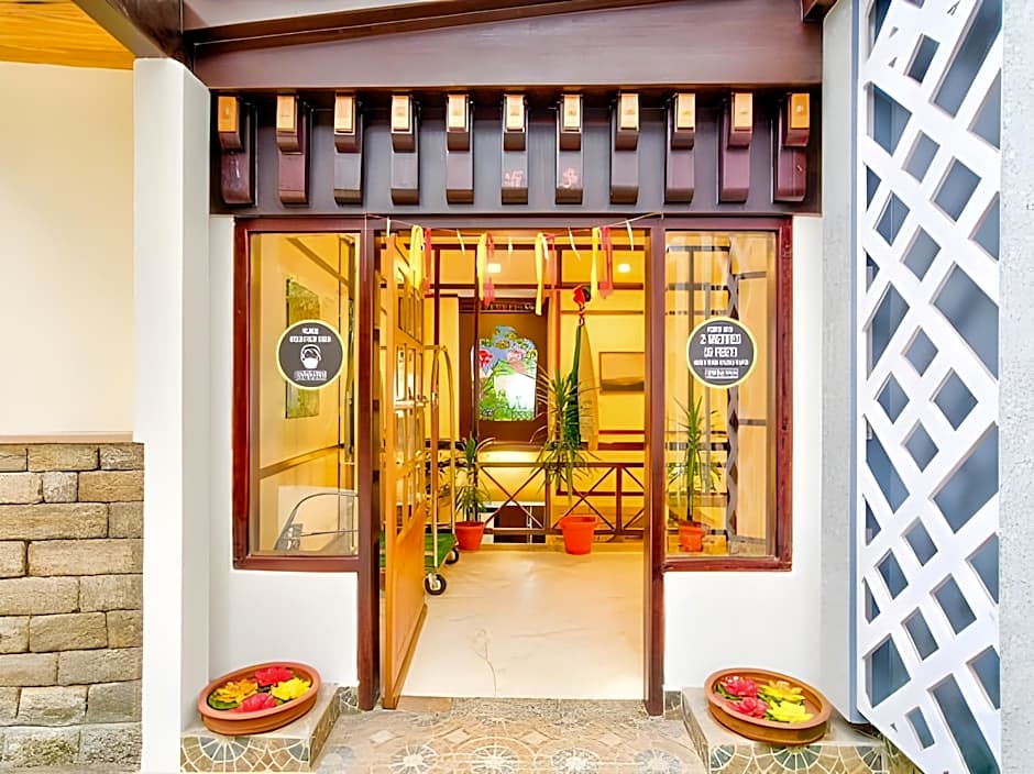 Summit Ttakshang Residency Hotel & Spa - MG Marg