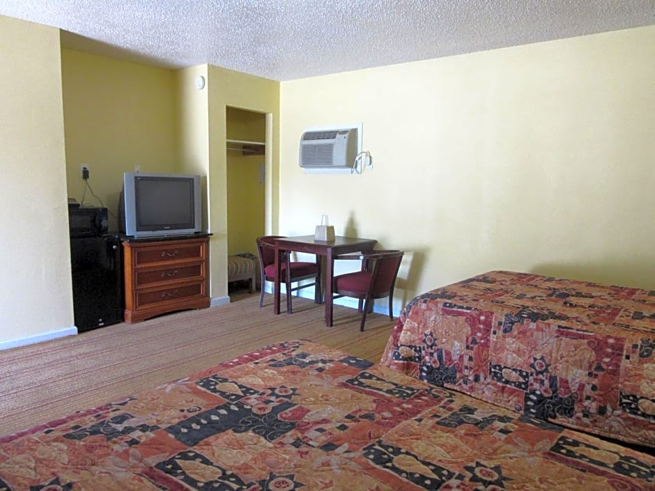Relax Inn Tyler