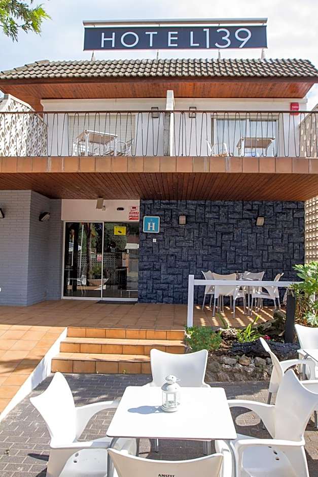 Hotel 139