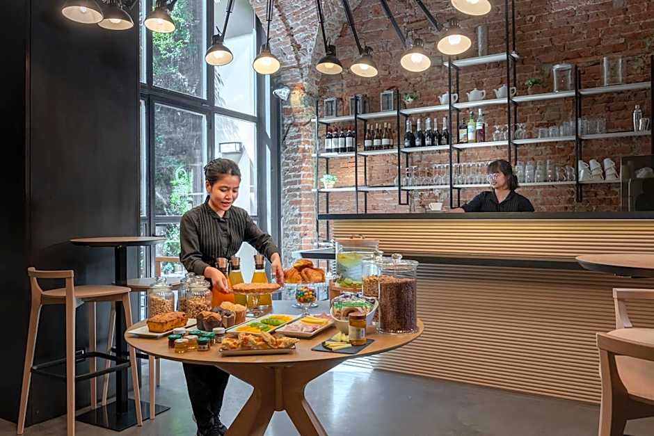 Globus Urban Hotel