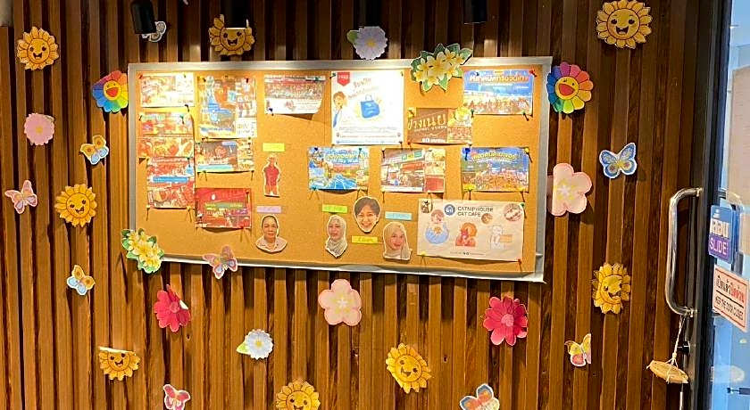 Baan Kun Mhor Hostel