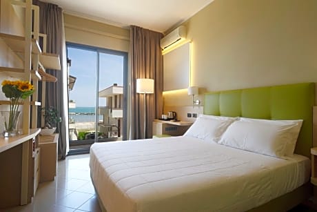 Superior Triple Room with Sea View
