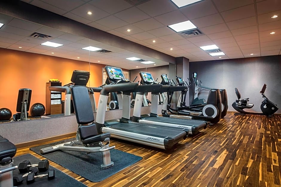 Courtyard by Marriott New York JFK Airport