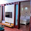 Best Western Plus Paramount Hotel