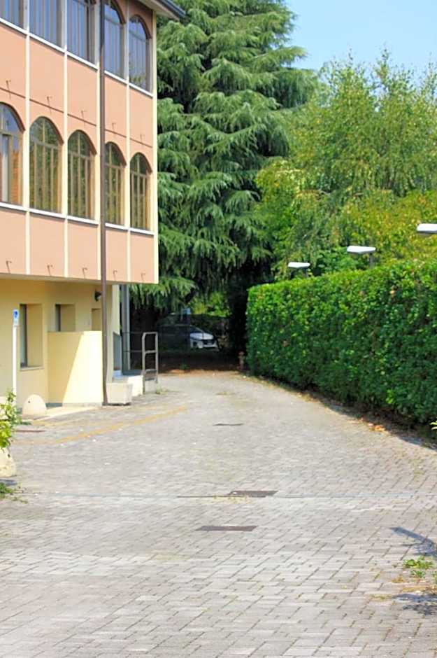 Polo Hotel