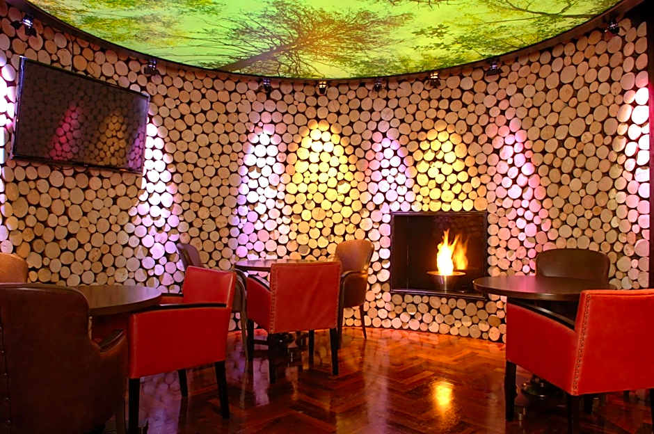 Clanree Hotel & Leisure Centre