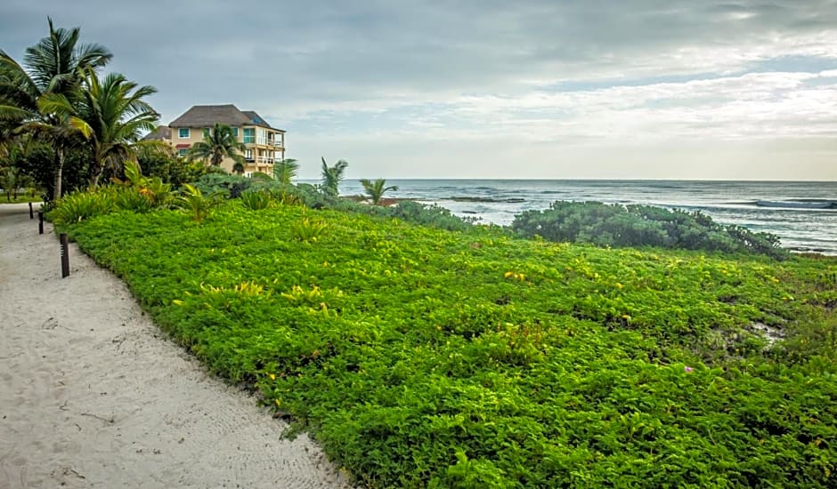 Caleta Tankah