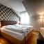 Dom Hotel