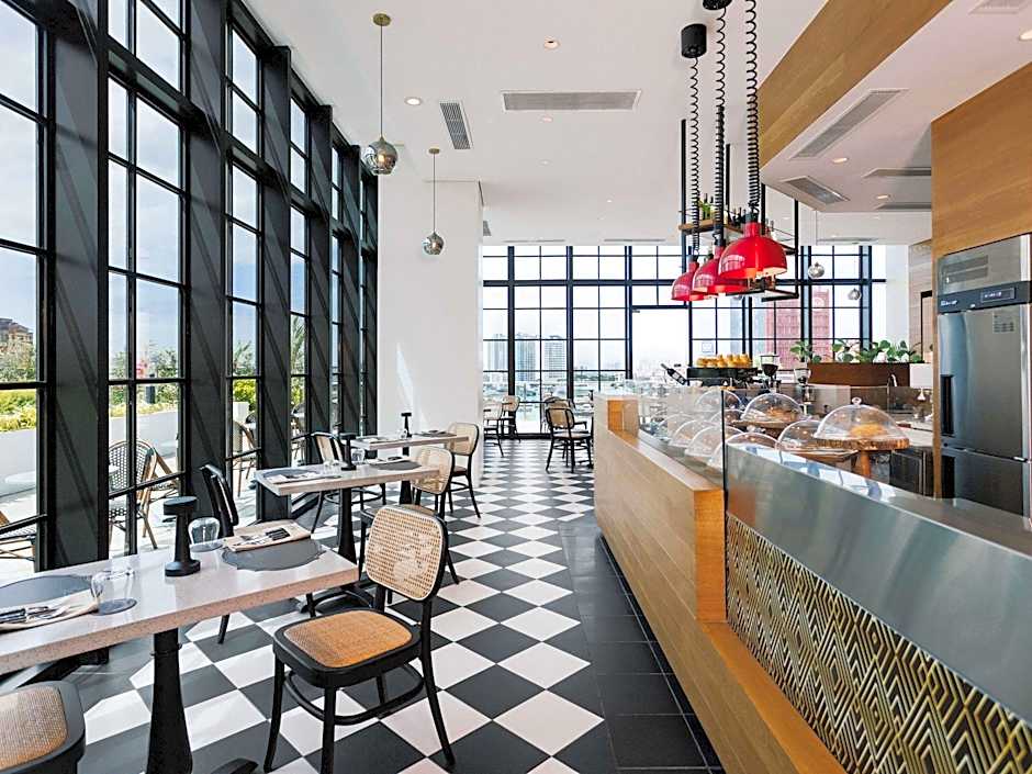 ibis Styles Manila Araneta City