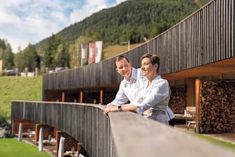Relais & Châteaux IN LAIN Hotel Cadonau