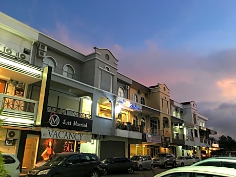 Lintas Plaza Boutique Hotel