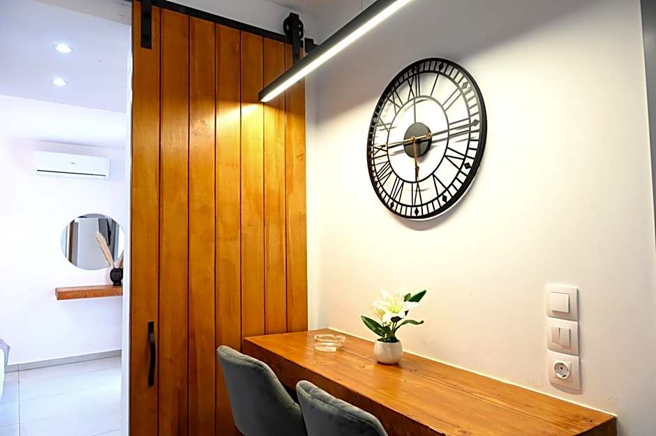 Beachfront cycladic suite Irene Apartments boutique hotel