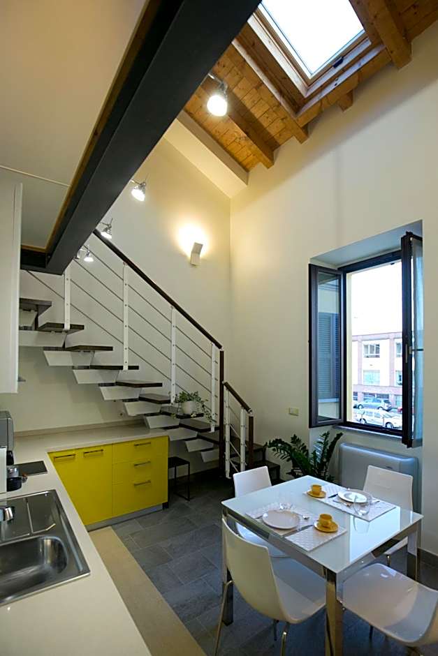 VERSOVERDE HOTEL Alzaia Naviglio Grande