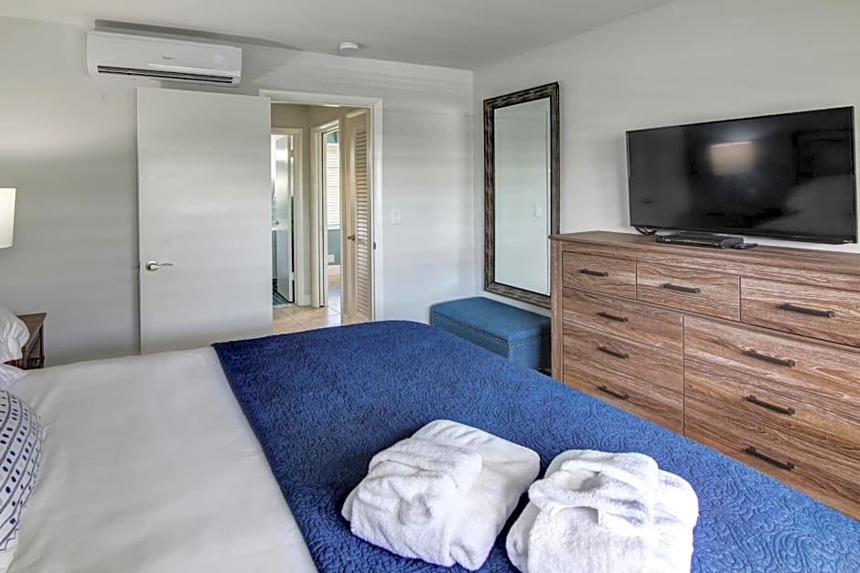 May-Dee Suites in Florida