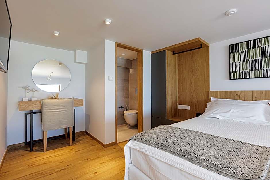 North Coast Seaside Suites