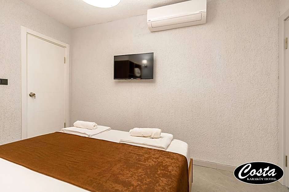 Costa Karakoy Hotel