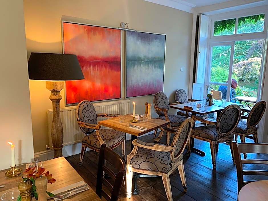 Scarborough Hill Country Inn